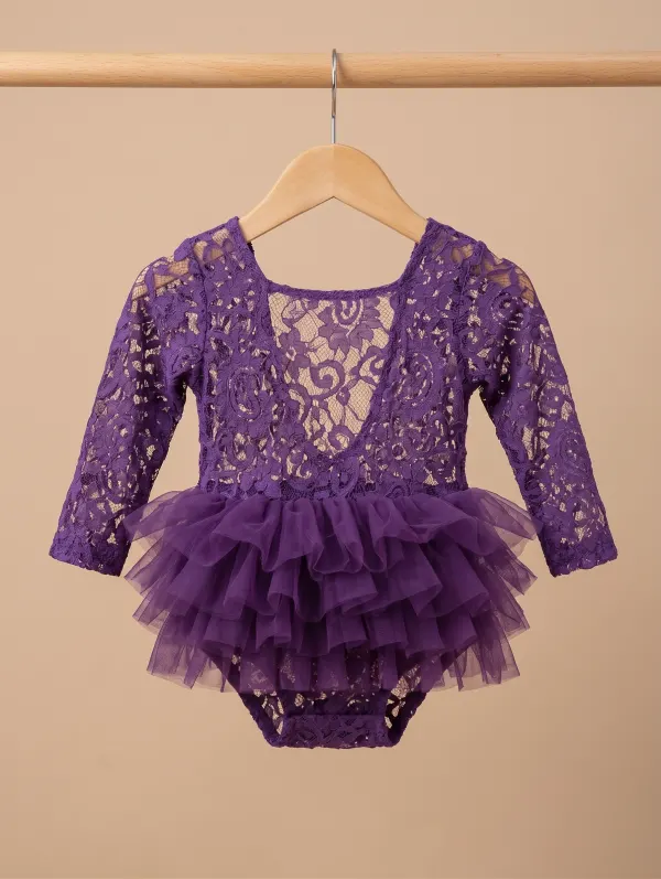 Body dentelle violet — 0-3 mois · Bébé et enfant, dressing du studio de Julie Dugardin Photographe