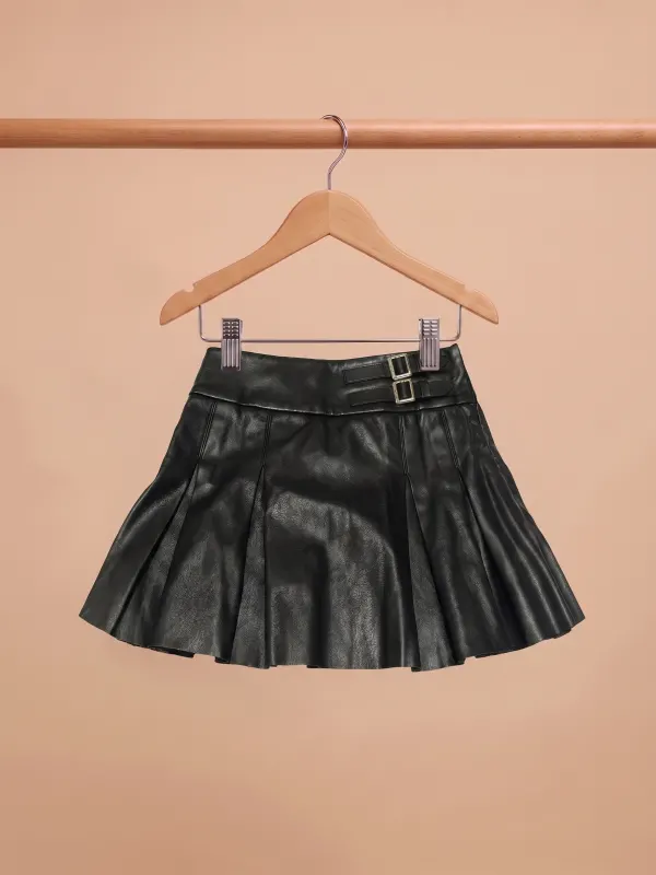Jupe noire 2 — 8-9 ans · Bébé et enfant, dressing du studio de Julie Dugardin Photographe