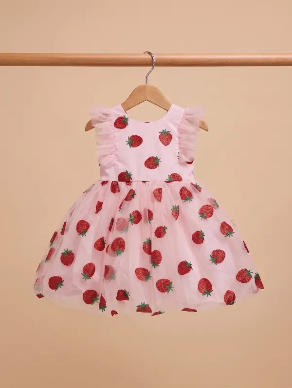 Robe fraise — 18-24 mois · Bébé et enfant, dressing du studio de Julie Dugardin Photographe