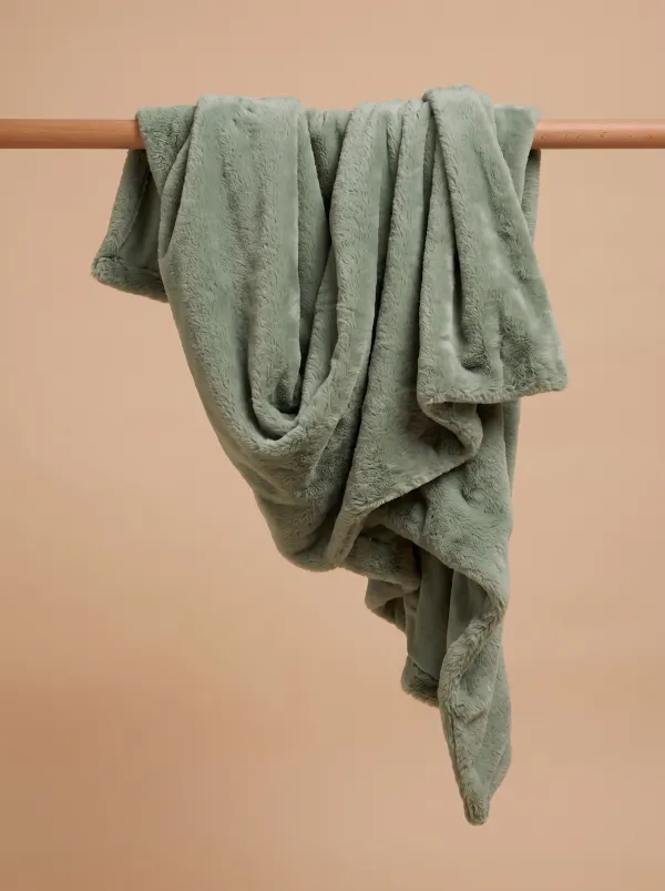 Plaid vert 2 · Décors et accessoires, dressing du studio de Julie Dugardin Photographe